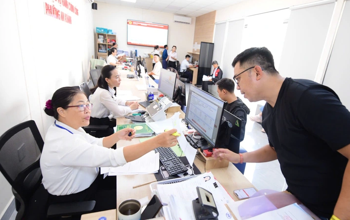 Bộ Nội vụ hướng dẫn điều kiện được tiếp nhận vào làm công chức